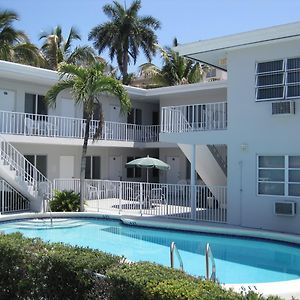 Summerland Suites